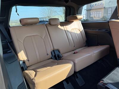 2022 Ford Expedition Platinum   - Photo 18 - Bucyrus, KS 66013