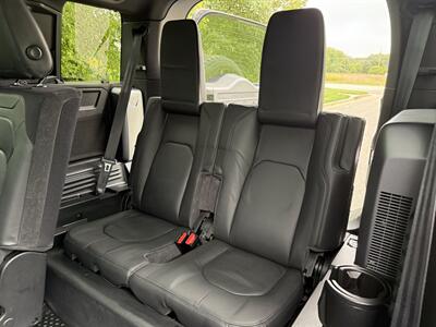 2020 Land Rover Defender 110 X   - Photo 18 - Bucyrus, KS 66013
