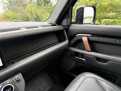 2020 Land Rover Defender 110 X   - Photo 26 - Bucyrus, KS 66013