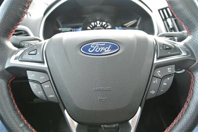 2021 Ford Edge ST Line   - Photo 20 - Bucyrus, KS 66013