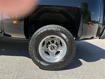2015 GMC Sierra 3500 Denali   - Photo 24 - Bucyrus, KS 66013