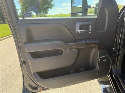 2015 GMC Sierra 3500 Denali   - Photo 33 - Bucyrus, KS 66013