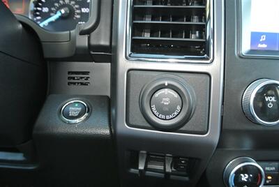 2020 Ford Expedition Platinum   - Photo 24 - Bucyrus, KS 66013