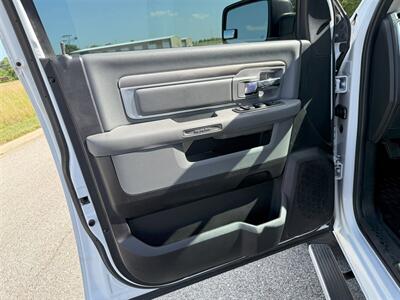 2016 RAM 1500 Big Horn   - Photo 33 - Bucyrus, KS 66013
