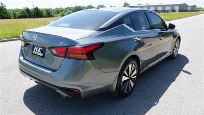 2021 Nissan Altima 2.5 SL   - Photo 6 - Bucyrus, KS 66013
