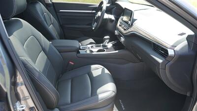 2021 Nissan Altima 2.5 SL   - Photo 11 - Bucyrus, KS 66013