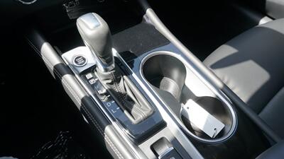 2021 Nissan Altima 2.5 SL   - Photo 17 - Bucyrus, KS 66013