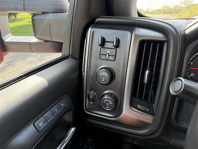2019 Chevrolet Silverado 2500 LTZ   - Photo 20 - Bucyrus, KS 66013