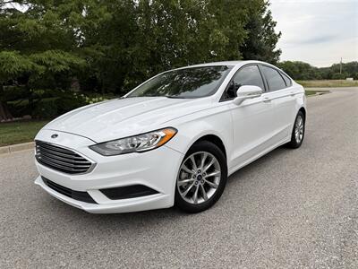 2017 Ford Fusion SE   - Photo 1 - Bucyrus, KS 66013
