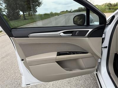 2017 Ford Fusion SE   - Photo 31 - Bucyrus, KS 66013