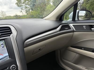 2017 Ford Fusion SE   - Photo 18 - Bucyrus, KS 66013