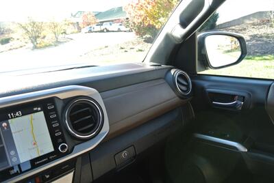 2020 Toyota Tacoma Limited   - Photo 19 - Bucyrus, KS 66013