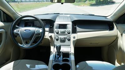 2018 Ford Taurus SE   - Photo 15 - Bucyrus, KS 66013