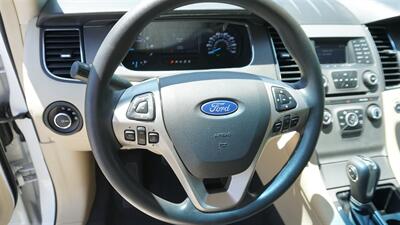 2018 Ford Taurus SE   - Photo 21 - Bucyrus, KS 66013