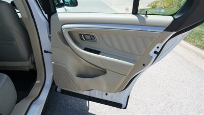 2018 Ford Taurus SE   - Photo 32 - Bucyrus, KS 66013