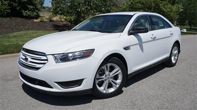 2018 Ford Taurus SE   - Photo 1 - Bucyrus, KS 66013