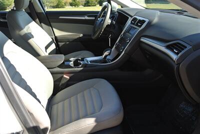 2014 Ford Fusion S   - Photo 11 - Bucyrus, KS 66013