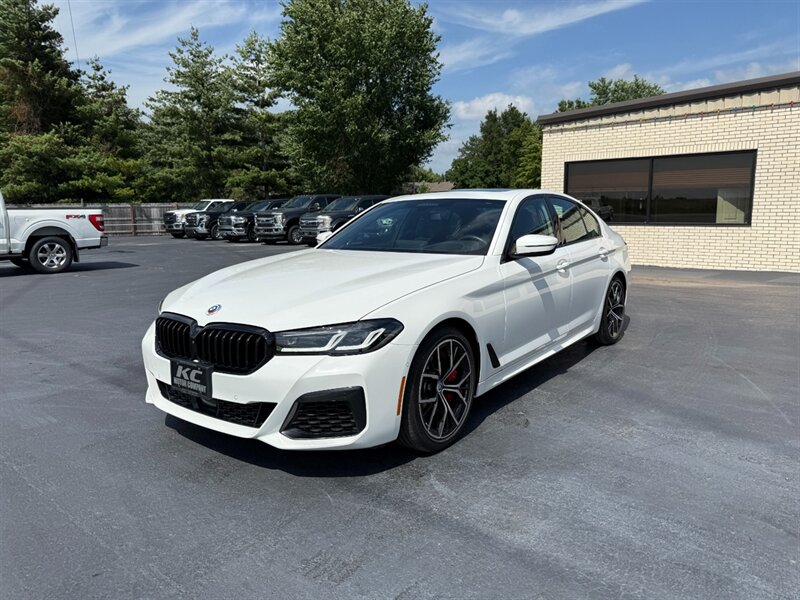 2023 BMW M550i xDrive  