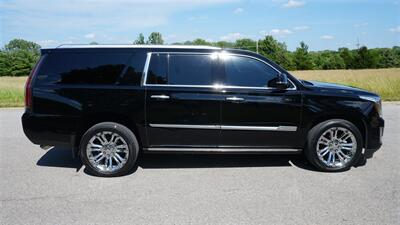 2018 Cadillac Escalade ESV  Premium Luxury - Photo 5 - Bucyrus, KS 66013