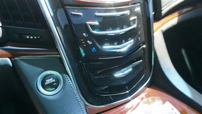 2018 Cadillac Escalade ESV  Premium Luxury - Photo 23 - Bucyrus, KS 66013