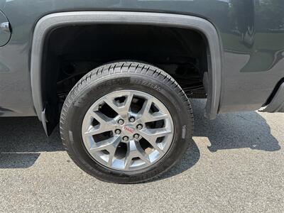 2017 GMC Sierra 1500 SLT   - Photo 25 - Bucyrus, KS 66013