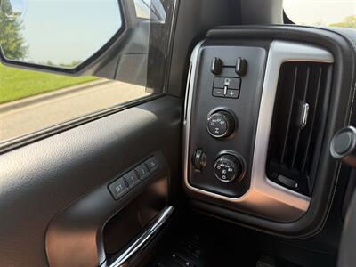 2017 GMC Sierra 1500 SLT   - Photo 20 - Bucyrus, KS 66013