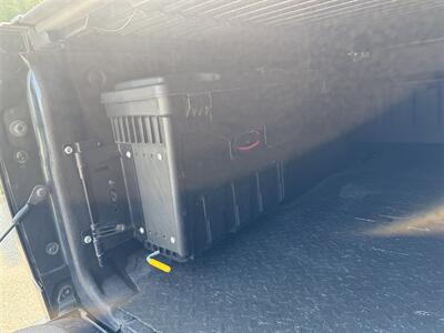 2017 GMC Sierra 1500 SLT   - Photo 30 - Bucyrus, KS 66013