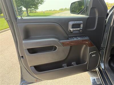 2017 GMC Sierra 1500 SLT   - Photo 34 - Bucyrus, KS 66013