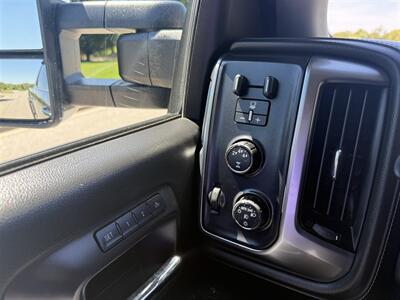2015 Chevrolet Silverado 2500 LTZ   - Photo 20 - Bucyrus, KS 66013