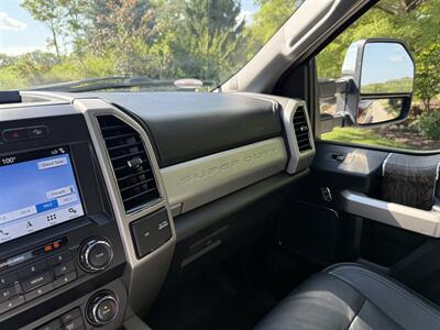 2019 Ford F-350 Lariat   - Photo 17 - Bucyrus, KS 66013