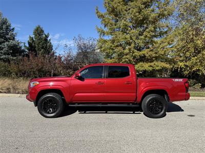 2020 Toyota Tacoma SR   - Photo 2 - Bucyrus, KS 66013