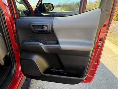 2020 Toyota Tacoma SR   - Photo 36 - Bucyrus, KS 66013