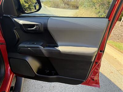 2020 Toyota Tacoma SR   - Photo 35 - Bucyrus, KS 66013