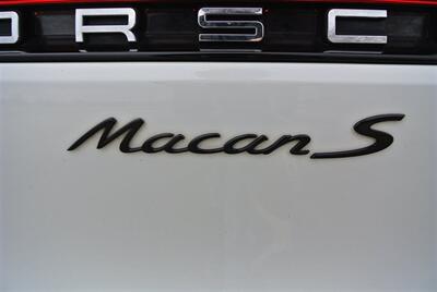 2021 Porsche Macan S   - Photo 30 - Bucyrus, KS 66013