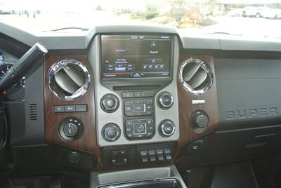 2014 Ford F-350 Lariat   - Photo 15 - Bucyrus, KS 66013