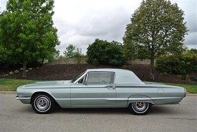 1966 Ford Thunderbird Town Hardtop   - Photo 2 - Bucyrus, KS 66013