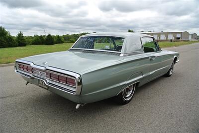 1966 Ford Thunderbird Town Hardtop   - Photo 6 - Bucyrus, KS 66013