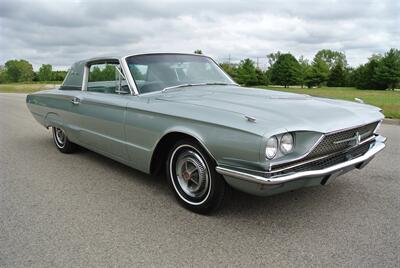 1966 Ford Thunderbird Town Hardtop   - Photo 4 - Bucyrus, KS 66013