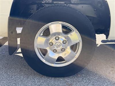 2010 Toyota Tundra TRD Off Road   - Photo 25 - Bucyrus, KS 66013