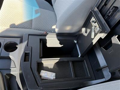 2010 Toyota Tundra TRD Off Road   - Photo 20 - Bucyrus, KS 66013