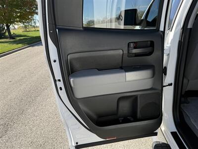 2010 Toyota Tundra TRD Off Road   - Photo 32 - Bucyrus, KS 66013