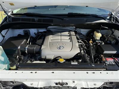 2010 Toyota Tundra TRD Off Road   - Photo 27 - Bucyrus, KS 66013