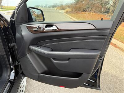 2015 Mercedes-Benz ML 350 4MATIC - Photo 39 - Bucyrus, KS 66013