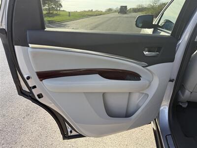 2016 Acura MDX SH-AWD   - Photo 33 - Bucyrus, KS 66013