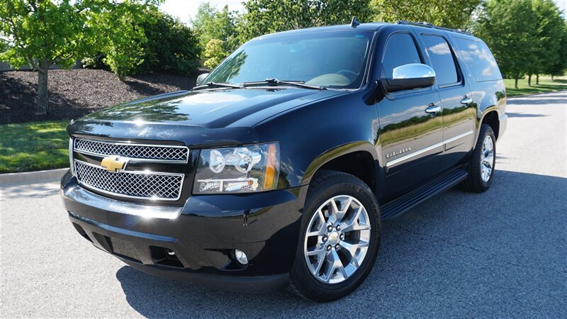 2013 Chevrolet Suburban LTZ 1500  