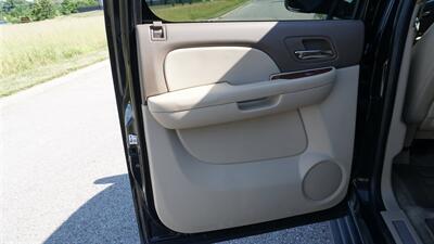 2013 Chevrolet Suburban LTZ 1500   - Photo 36 - Bucyrus, KS 66013