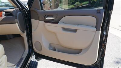 2013 Chevrolet Suburban LTZ 1500   - Photo 37 - Bucyrus, KS 66013