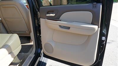 2013 Chevrolet Suburban LTZ 1500   - Photo 38 - Bucyrus, KS 66013
