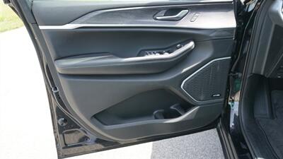 2022 Jeep Grand Cherokee L Limited   - Photo 39 - Bucyrus, KS 66013
