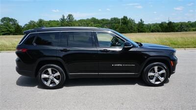 2022 Jeep Grand Cherokee L Limited   - Photo 5 - Bucyrus, KS 66013